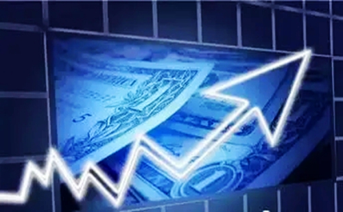 同样的所谓的题材热点，也是资金衡量交易价值的另一个维度
